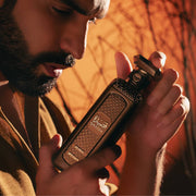 Monumentaler, luxuriöser 200ml Flakon von FAAN Qasida Dunes Eau de Parfum aus der exklusiven Qasida-Kollektion bei dinar.at.